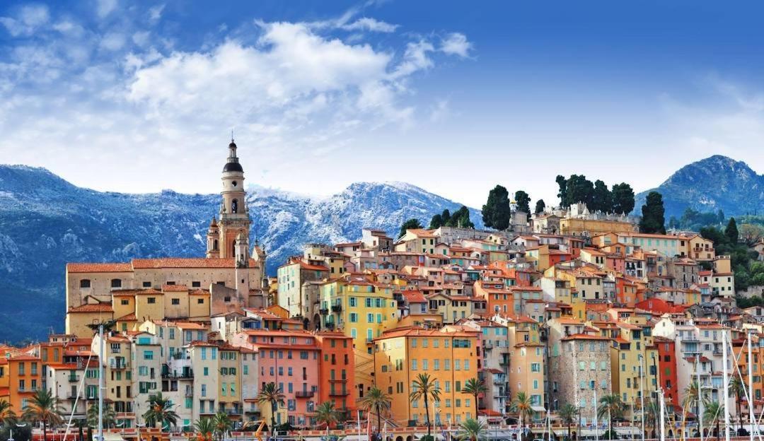 Menton: Superbe Appartement Екстер'єр фото